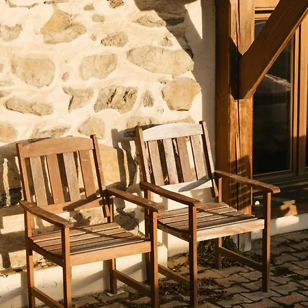 Chataigne - Shared Catered Bed & Breakfast *