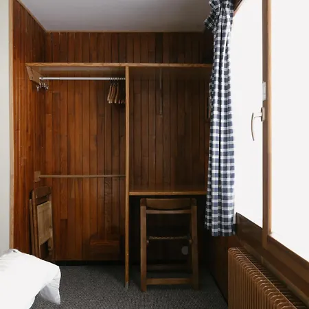 Chataigne - Shared Catered Bed & Breakfast Chatel