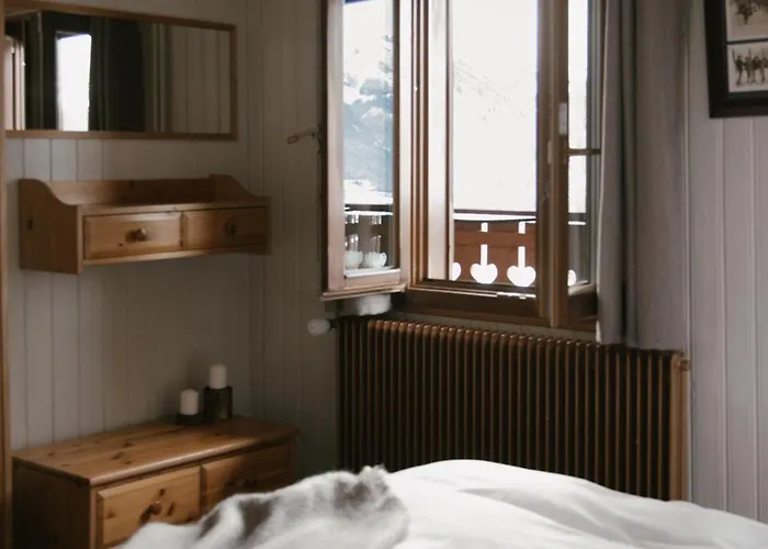 Chataigne - Shared Catered Bed and breakfast